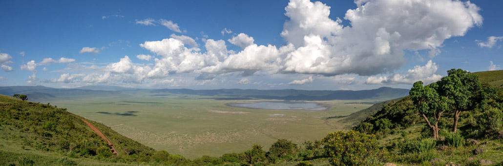 Ngorongoro Crater Voyage en Tanzanie sur Mesure - Agence de Voyage Locale Soaring Flamingo
