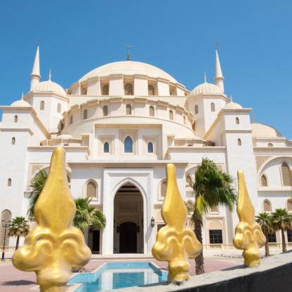 Fujairah - Zayed Grand Mosque Voyage aux Emirats Arabes Unis et à Dubaï - Agence de Voyage Locale Adonis Travel Dubaï