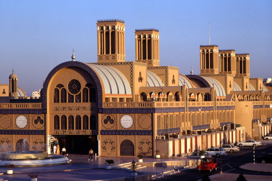 Sharjah Voyage aux Emirats Arabes Unis et à Dubaï - Agence de Voyage Locale Adonis Travel Dubaï