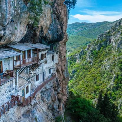 Arcadia - Prodromos monastery - Lousios Gorge Voyage en Grèce - Agence de Voyage Locale Arcas Travel Services