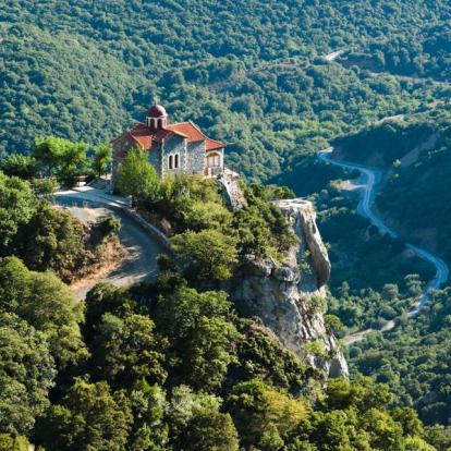 Loussios Gorge Voyage en Grèce - Agence de Voyage Locale Arcas Travel Services