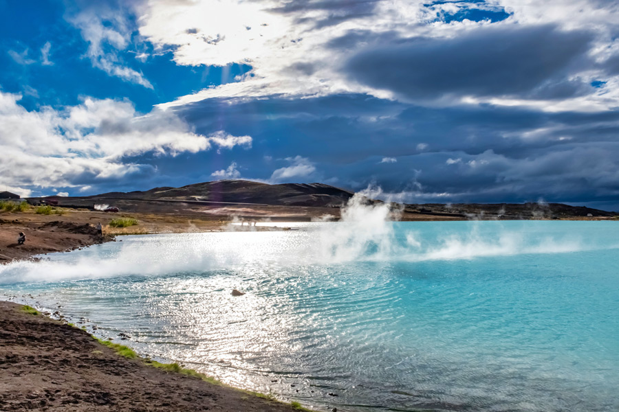 Myvatn - Blue Lake Voyage en Islande - Agence de Voyage Locale Alkémia