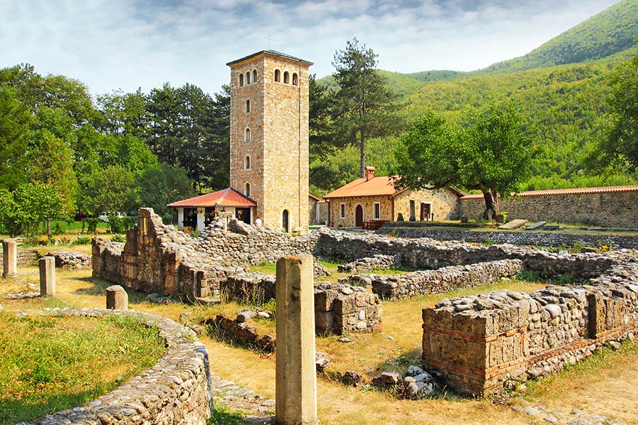 Voyage au Kosovo - Agence de Voyage Locale Breathe in Travel