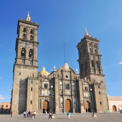 Puebla - Cathedrale Voyage au Mexique - Agence de Voyage Locale JPM Tours