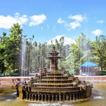 Chisinau - Parc Central Voyage en Moldavie - Agence de Voyage Locale TatraBis