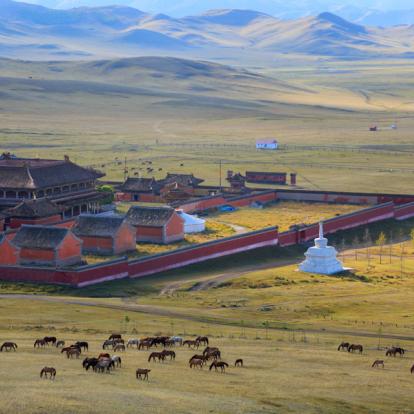 Monastère Amarbayasgalant Voyage en Mongolie - Agence de Voyage Locale Wind of Mongolia
