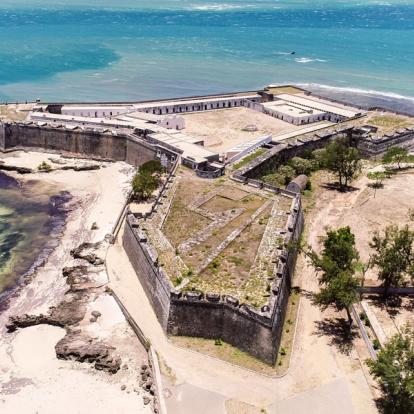 Ile Mozambique - San Sebastian Fort Voyage au Mozambique - Agence de Voyage Locale MozSensations
