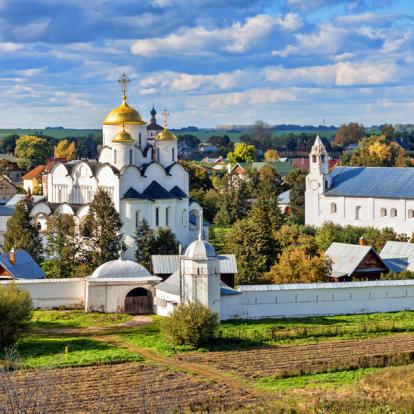 Souzdal - Monastère Pokrovskiy Voyage en Russie - Agence de Voyage Locale IdeaGuide
