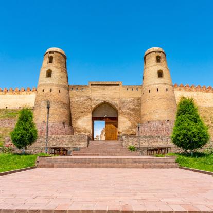 Voyage au Tadjikistan - Agence de Voyage Locale Aratours Travel