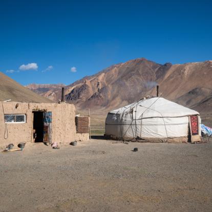 Voyage au Tadjikistan - Agence de Voyage Locale Aratours Travel