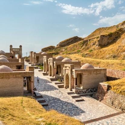 Voyage au Tadjikistan - Agence de Voyage Locale Travel Experts