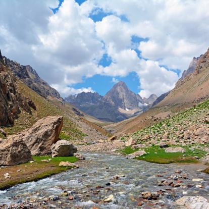 Voyage au Tadjikistan - Agence de Voyage Locale Travel Experts