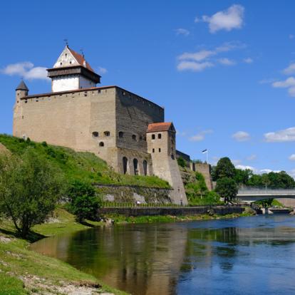 Voyage dans les Pays Baltes - Agence de Voyage Locale V.O.S.