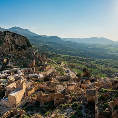 Zriba Olia - Village Berbère Abandonné Voyage en Tunisie - Agence de Voyage Locale Alam Voyages
