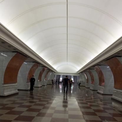 Russie - Le Métro de Moscou et ses plus belles stations