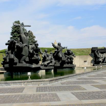 Ukraine - Kiev, doyenne des villes soviétiques