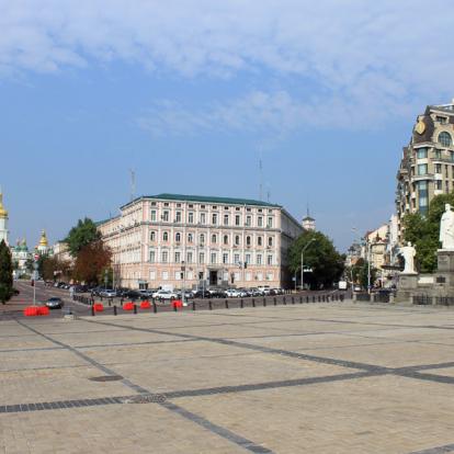 Ukraine - Kiev, doyenne des villes soviétiques