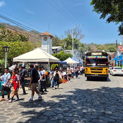 El Salvador - Scènes de vie entre villages, marchés et rencontres