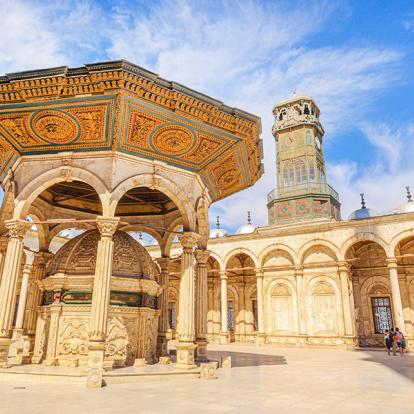 Le Caire - Cour De La Mosquée Historique D'albâtre De Muhammad Ali Située Dans La Citadelle A Découvrir au Caire - La Citadelle de Saladin