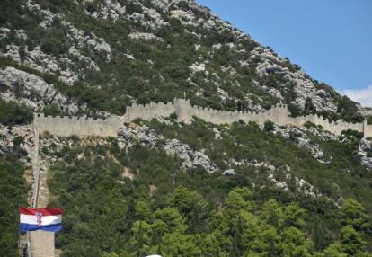 Muraille de Ston Voyage en Croatie d'Isabelle