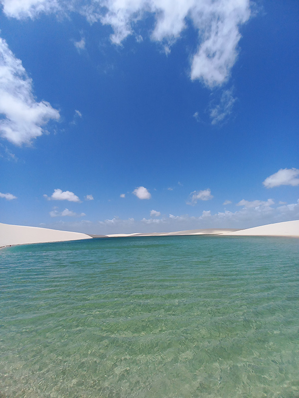 Lagon dans le parc des Lençois Maranhenses Voyage au Brésil de Marie V.