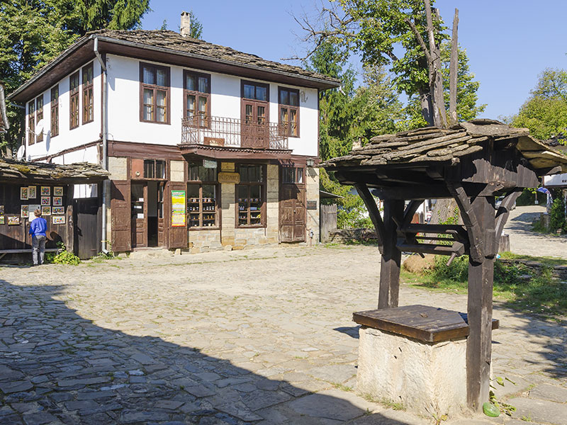 Bozhentsi Voyage en Bulgarie d'Elisabeth B.