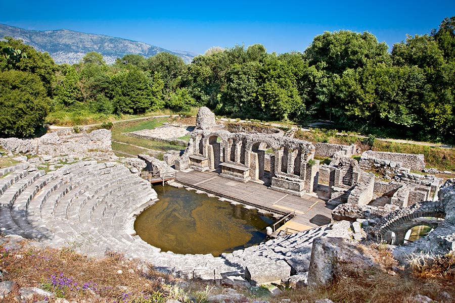 Butrint - Amphithéâtre de l'ancien Baptistère Voyage en Albanie d'Adeline