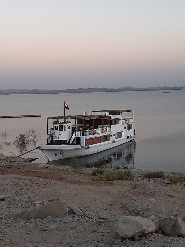 Bateau sur lac Nasser Voyage en Egypte de Michelle P.