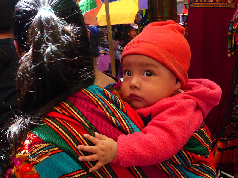 Au marché de Chichicastenango Voyage au Guatemala de Pierre D.