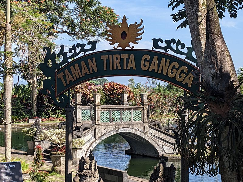 Voyage en Indonésie du Groupe de Nicole B.