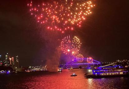 Feu d’artifice du nouvel an sur la baie de Sydney Voyage en Australie de Carine L.C.