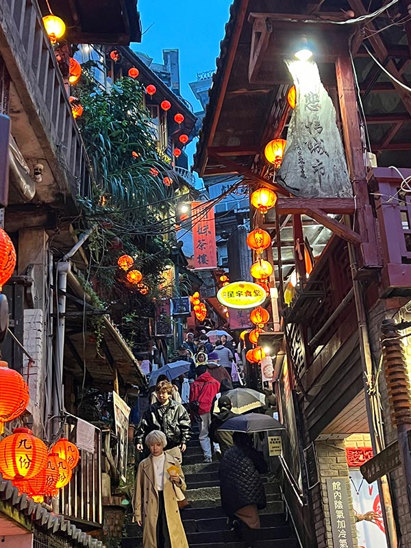 Voyage à Taïwan de François V.