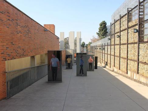 Johannesburg - Musée De L'Apartheid A Découvrir en Afrique du Sud - Johannesburg