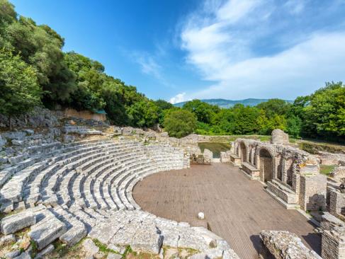 Butrint - Ancien Théâtre A Découvrir en Albanie - Butrint