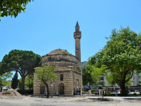 Vlora - The Muradie Mosque A Découvrir en Albanie - Vlora