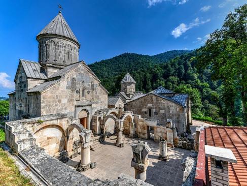 Monasrère D'Haghartsin A Découvrir en Arménie - Dilijan