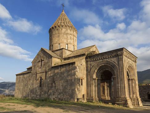 A Découvrir en Arménie - Le Monastère de Tatev