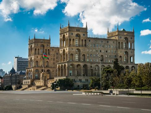 Bakou - Maison Du Gouvernement D'Azerbaïdjan A Découvrir en Azerbaïdjan - Bakou