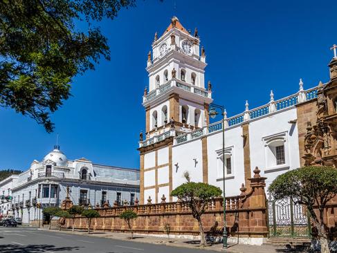 Sucre - Cathédrale A Découvrir en Bolivie - Sucre