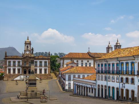 Ouro Preto - Place Tiradentes A Découvrir au Brésil - Ouro Preto