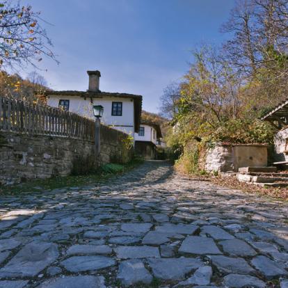 Bozhentsi A Découvrir en Bulgarie - Bozhentsi