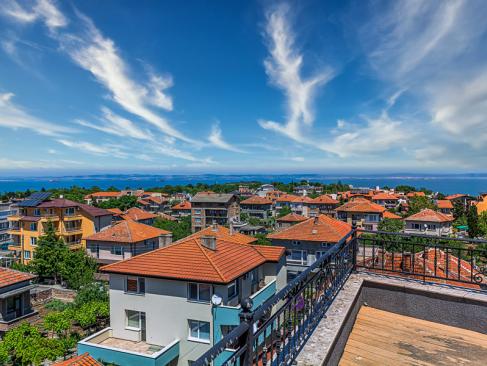 Tchernomorets A Découvrir en Bulgarie - Tchernomorets