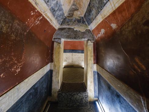 A Découvrir en Bulgarie - Tombe Thrace de Kazanlak