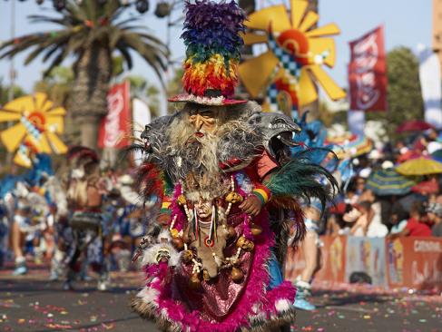 Arica - Carnaval Andino Avec La Fuerza Del Sol A Découvrir au Chili - Arica
