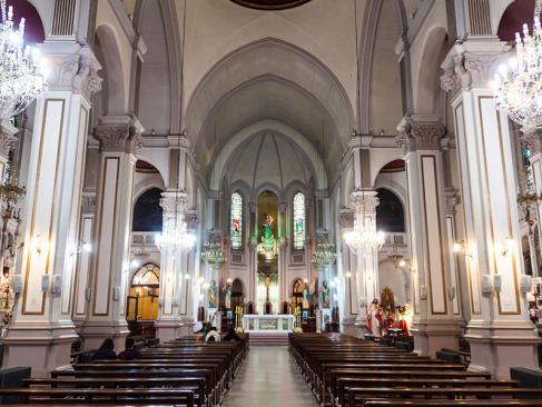 Punta Arenas - Intérieur De L'église Maria Auxiliadora A Découvrir au Chili - Punta Arenas et Puerto Williams