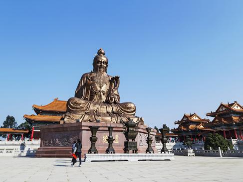 Guangzhou - Statue De Lao Zi Dans Le Temple Taoïste De Yuanxuan A Découvrir en Chine - Canton (Guangzhou)