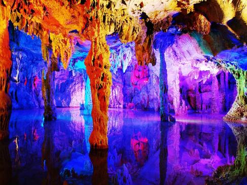 Guilin - Grotte De La Flûte De Roseau A Découvrir en Chine - Guilin