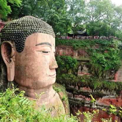A Découvrir en Chine - Le Grand Bouddha de Leshan