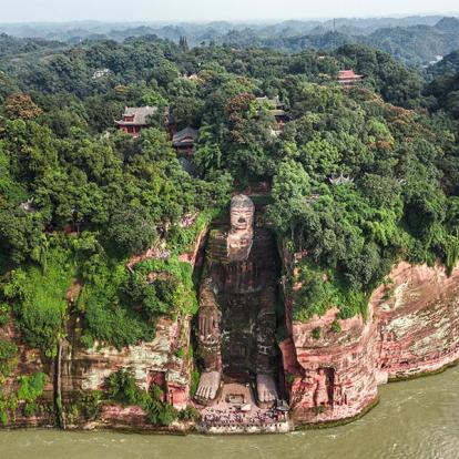 A Découvrir en Chine - Le Grand Bouddha de Leshan