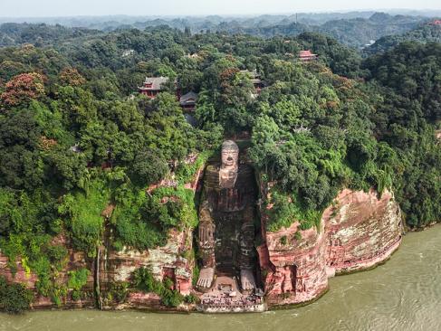 A Découvrir en Chine - Le Grand Bouddha de Leshan